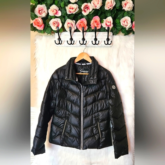 Guess Classic Down Filled Insulated Puffer Jacket - Picture 1 of 10